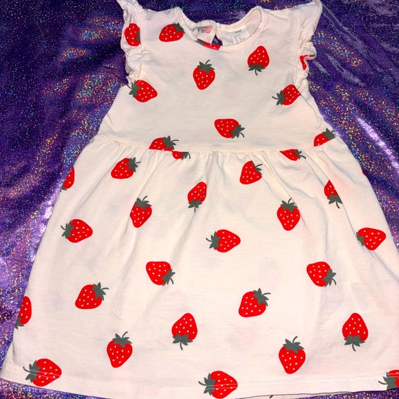 Strawberry Dress H&M - Picture 1 of 8